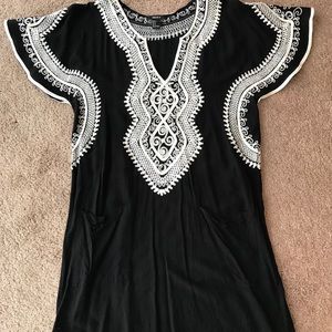 Forever 21 - Embroidered Dress / Swim Cover